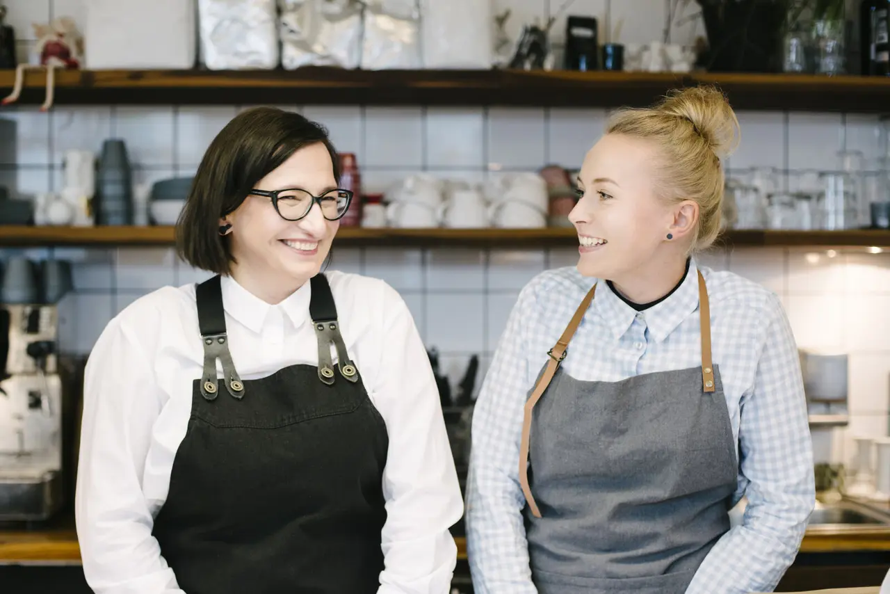 Erfahrene Cafeteria Mitarbeiter_in / Buffetkassier (m/w/x) Mo-Fr Portrait